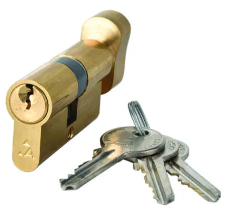 Lot de porte clés (D'occasion) à Les Bayards pour CHF 10 - avec Lot de porte clés (D'occasion) à Les Bayards pour CHF 10 - avec